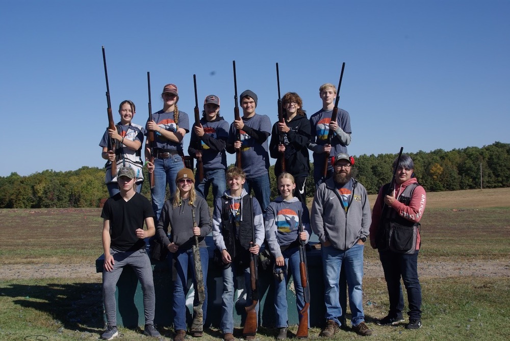RPHS Trapshooting team